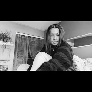 Meet your Posher, Kenzie